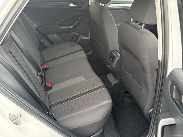 July 2022 VW T-Roc 2.0 TDI one owner only 61000kms 400349215