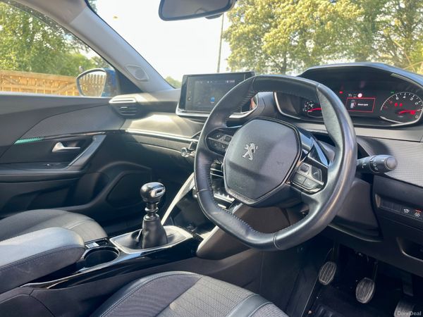 Peugeot 2008 2021 400358979