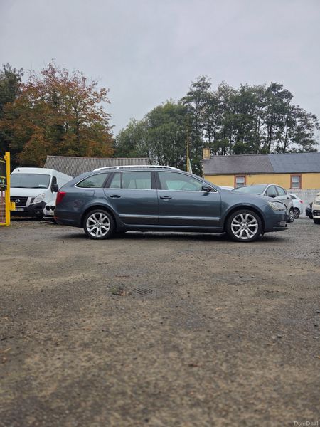 High Spec Skoda Superb Estate NCT Warranty 400359565