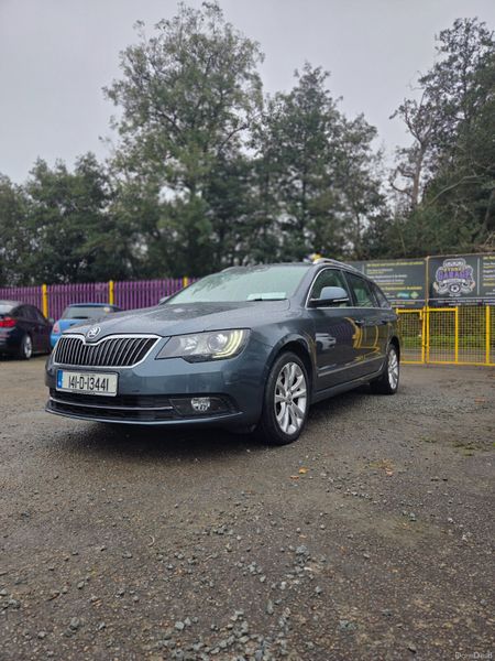 High Spec Skoda Superb Estate NCT Warranty 400359585