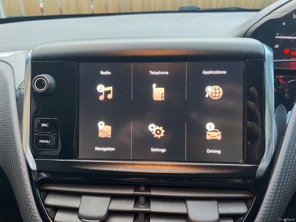 Peugeot 2008 2018 400359791
