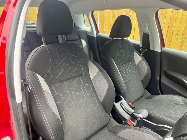 Peugeot 2008 2018 400359827