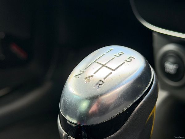 (182) Renault Clio 1.5 DCI GT-LINE  NAV 400333201