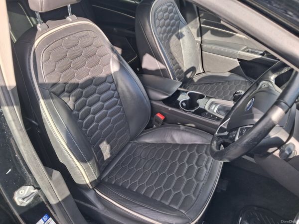 Ford Mondeo 2016 vegale edition top spec 400444495