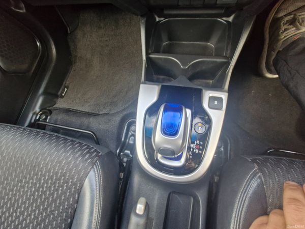 2014 Honda Fit 1.5L High Spec Leather Package 400444403