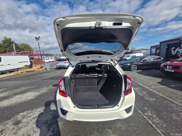 2014 Honda Fit 1.5L High Spec Leather Package 400444405
