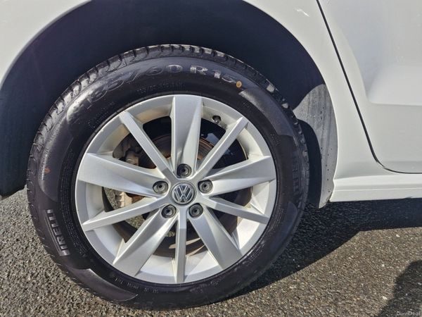 2016 Volkswagen Polo 1.2L Automatic Low Miles 400444929