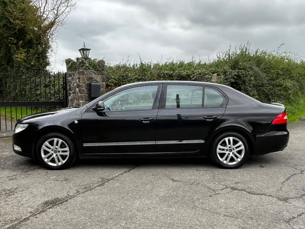 Skoda Superb 1.6 TDI 400472721