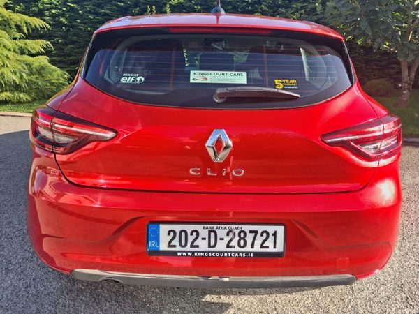 202 Renault Clio 1.0L Play Tce New Model... 400473689