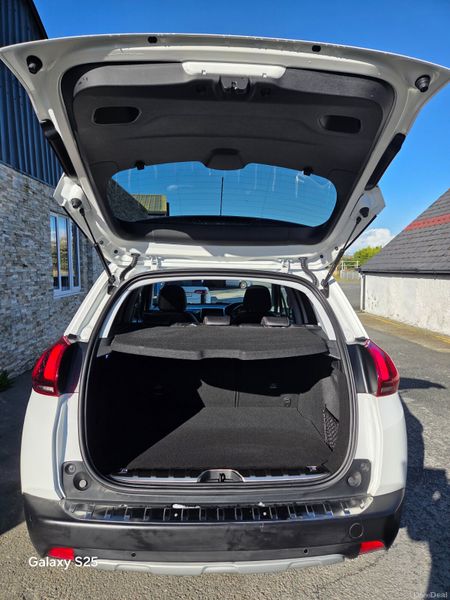 2017 Peugeot 2008 / PAN ROOF 10,750 400484663