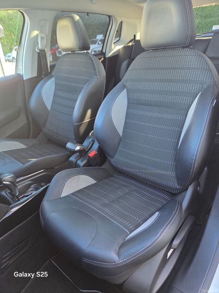 2017 Peugeot 2008 / PAN ROOF 10,750 400484679
