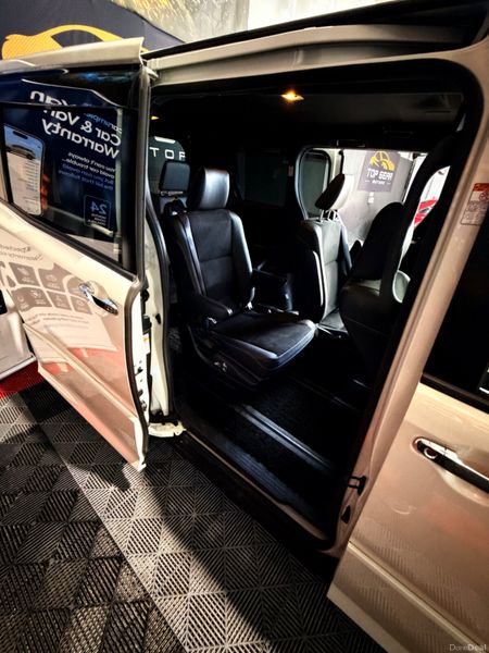 2019 Toyota Noah 1.8 Petrol Hybrid 94k 400491491