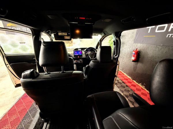 2019 Toyota Noah 1.8 Petrol Hybrid 94k 400491499