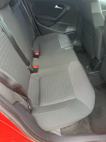 2015 Volkswagen Polo Highline | Wine Automatic 400435043