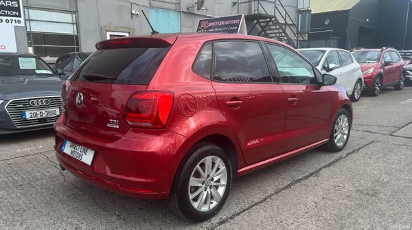 2015 Volkswagen Polo Highline | Wine Automatic 400435027