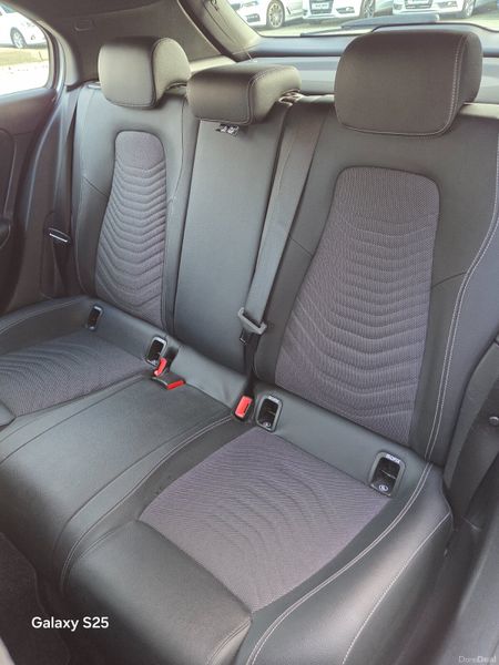 2021 mercedes Aclass / LOW MILEAGE 400541843