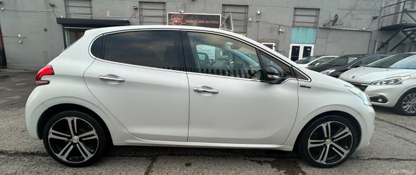 2017 Peugeot 208 GT Line Automatic 400562985