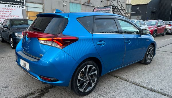 2017 Toyota Auris G Package 400563349