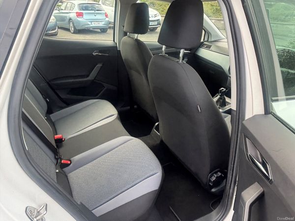 SEAT Arona 2018 1.6 TDI LOW KMS 400564595