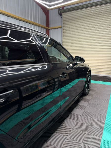 2022 Audi A4 40TDI Quattro Sline - Black edition! 400565475