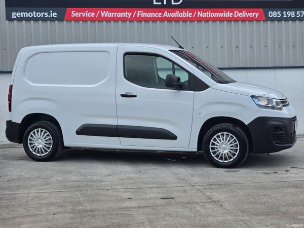 2023 Citroen Berlingo, 3 of 35