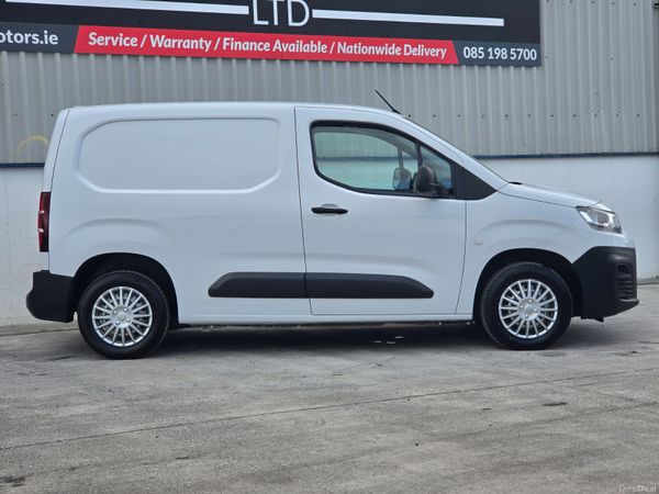 2023 Citroen Berlingo, 4 of 35