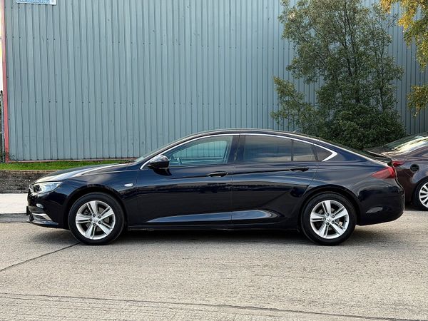 🔴 Opel Insignia Auto 400514159
