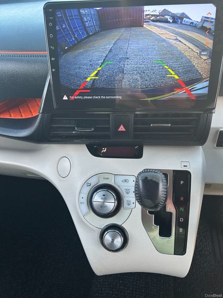 2017 Toyota Sienta 7 Seater | Automatic 400517913