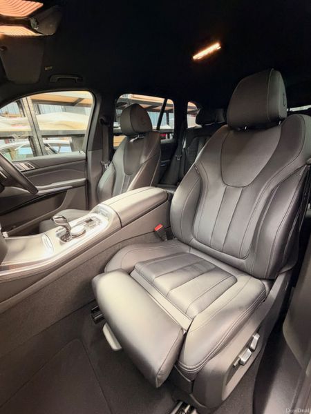 2021 BMW X5 45E M-Sport - Only 47,000km! 400523503