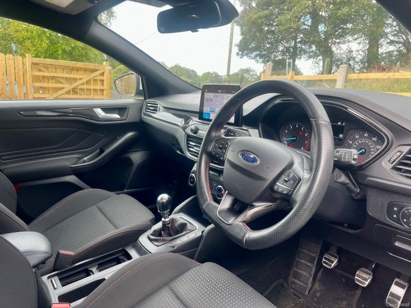 Ford Focus 2020 st line 400527233