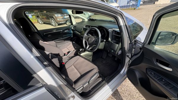 Honda Fit 1.5 Hybrid Petrol 2018 NEW NCT 400643125