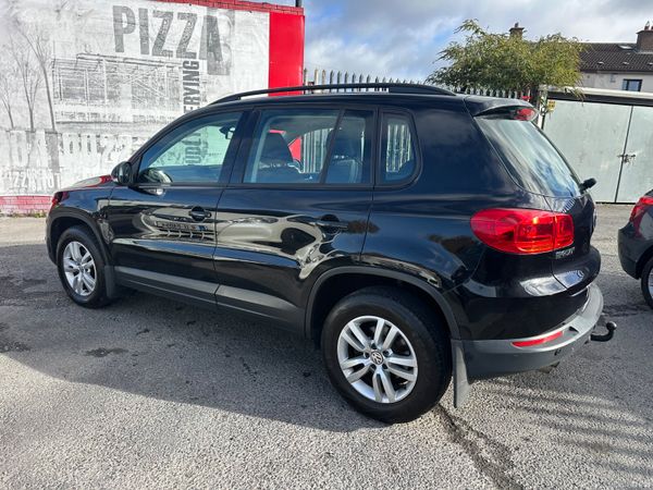 Volkswagen Tiguan 2.0TDI NCT LOW KMS 400649365