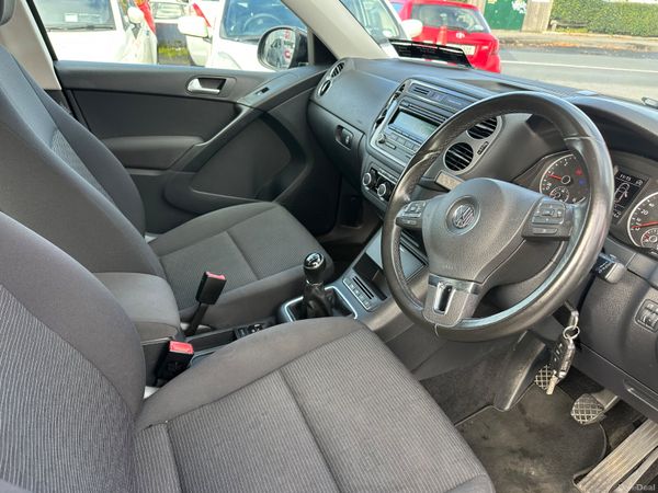 Volkswagen Tiguan 2.0TDI NCT LOW KMS 400649373