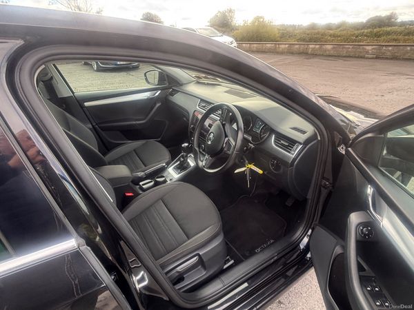 Skoda Octavia 2018 AMBITION 1.6 TDI LOW KMS 400668399