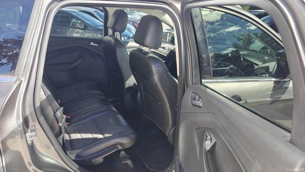 Ford Kuga 2.0TDCI 120PS Titanium 400674109