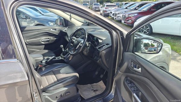 Ford Kuga 2.0TDCI 120PS Titanium 400674111