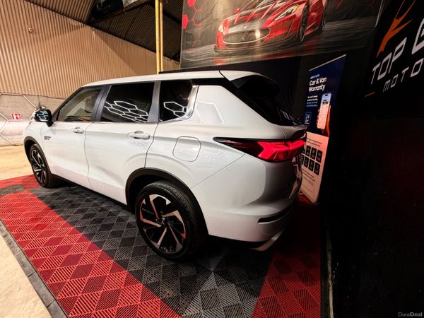 2023 Mitsubishi Outlander 2.4 Plug in hybrid 400633881