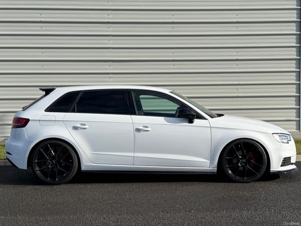 Audi A3 Sline 1.0 Automatic 400747721