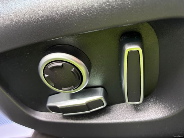 Land Rover Range Rover Evoque 2021 400748323