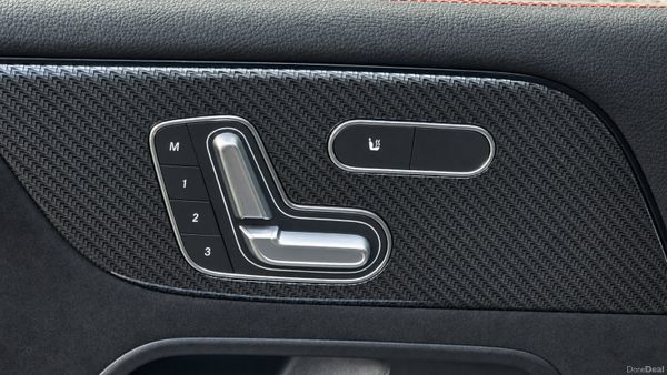 Mercedes-Benz B-Class 2.0L  AMG-LINE 400749393
