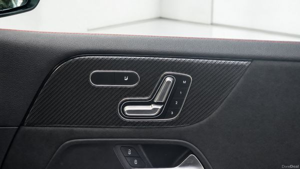 Mercedes-Benz B-Class 2.0L  AMG-LINE 400749403