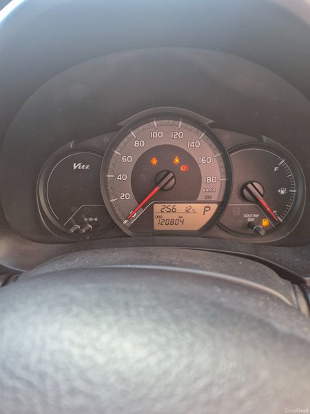 Toyota Vitz 2016 Automatic 400750019