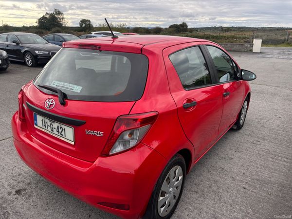 Toyota Yaris 2014 400754027