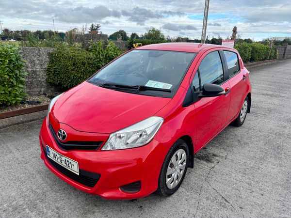 Toyota Yaris 2014 400754031