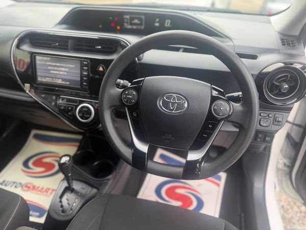 Toyota Aqua 2021 **LowMilage ** 400769767