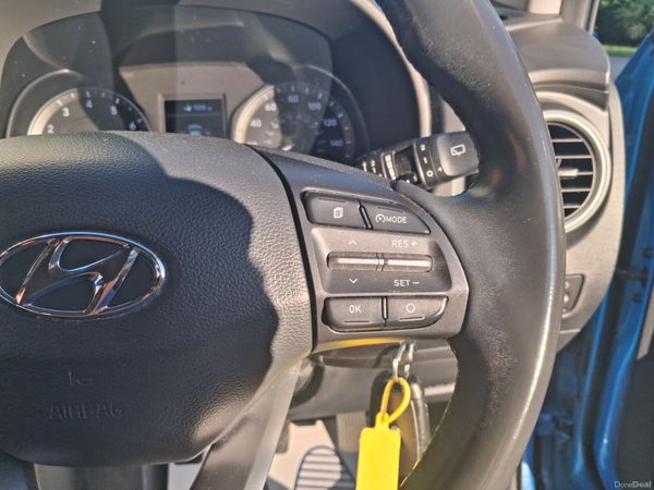 181 Hyundai KONA 1.0L Petrol. 400710281