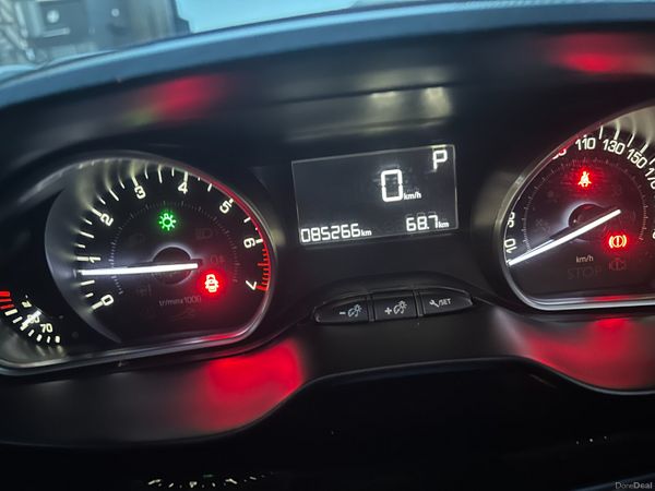 2020 PEUGEOT 208 ALLURE 400711671