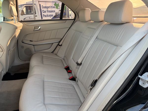 2013 Mercedes E Class E200 2.2D Elegance Nct 12/27 400726411