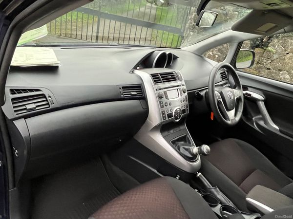 Toyota Verso  1.6 Valvematic Aura. New nct 400735891