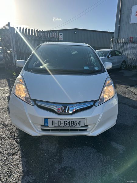 Honda Fit /Jazz petrol Hybrid Auto petrol 400737945
